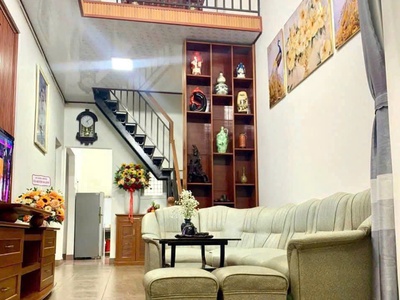 Chính chủ cho thuê MBKD mặt hồ hoàng càu 4221