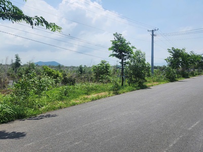 Bán 20.5m x 164m đất mặt tiền hùng vương - lagi chỉ 375tr/m ngang view biển 2