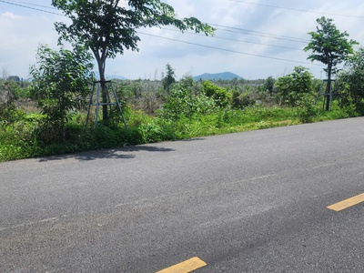 Bán 20.5m x 164m đất mặt tiền hùng vương - lagi chỉ 375tr/m ngang view biển 3