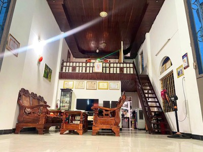 Chính chủ cho thuê MBKD mặt hồ hoàng càu 4230