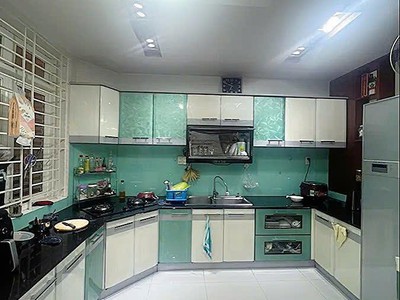 Ngang 8m hiếm, hxh, 4 tầng mới đẹp, 2 sân thượng thoáng mát, mua ở / kd tốt 1