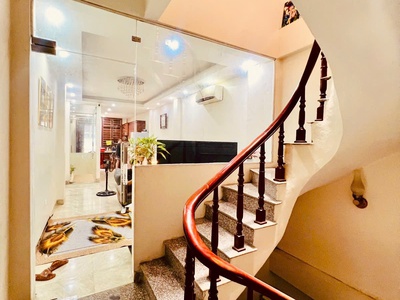 Siêu hiếm quận thanh xuân - hoàng ngân - mặt ngõ thông ô tô tránh    kd sầm uất   52m x 4t   chỉ 0