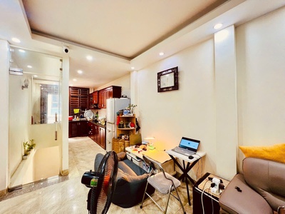Siêu hiếm quận thanh xuân - hoàng ngân - mặt ngõ thông ô tô tránh    kd sầm uất   52m x 4t   chỉ 1