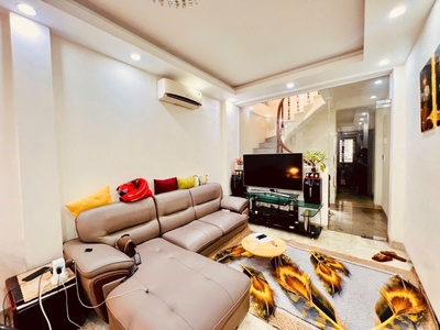 Siêu hiếm quận thanh xuân - hoàng ngân - mặt ngõ thông ô tô tránh    kd sầm uất   52m x 4t   chỉ 2