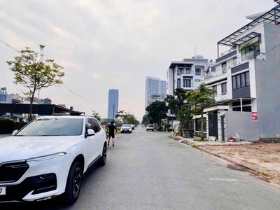 Bán đất lô góc 2 mặt tiền ngay Quận ủy Hồng Bàng, Hải Phòng   106m    Giá chỉ 85 triệu/m 0