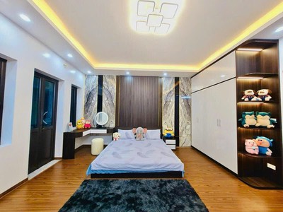 Kim Mã 45m2 x Mặt tiền bề thế 7M - Lô góc - 2 thoáng - Full nội thất - Ngõ nông. 2
