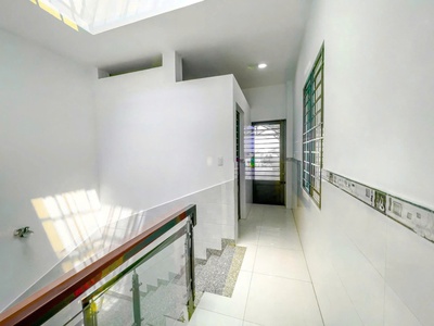 Bán Gấp Nhà Mặt Tiền Quận 12   Gần Chợ, Trường Học   Mở Spa, VP Cực Đẹp 2