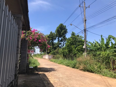 Bán đất ở ngay khu dân cư có tiện ích đầy đủ, thuận tiện giao thương, buôn bán 0