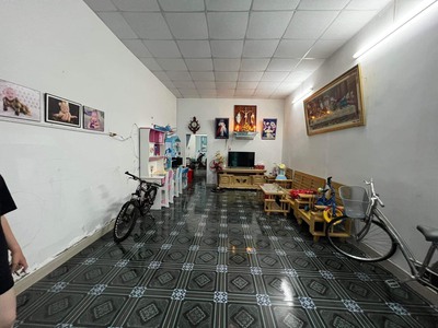 Bán gấp nhà Tân Biên góc 2 mặt tiền, gần chợ trường khu công nghiệp 4