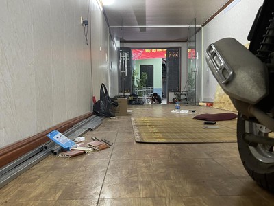 Chính chủ cho thuê mặt bằng kinh doanh ô tô đỗ tận cửa Khương Trung - Thanh Xuân - Hà Nội 1