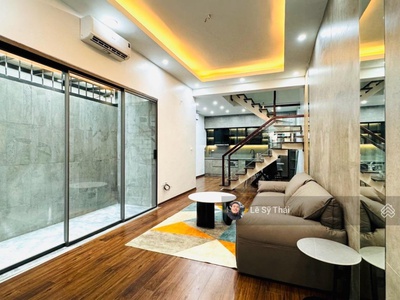 Chính chủ cho thuê MBKD mặt hồ hoàng càu 4629