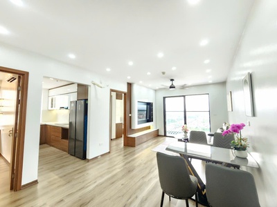 Chính chủ cho thuê MBKD mặt hồ hoàng càu 4927