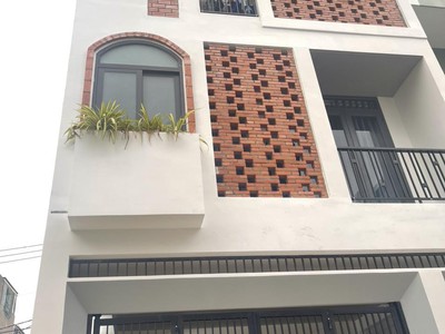 Chính chủ cho thuê MBKD mặt hồ hoàng càu 4596