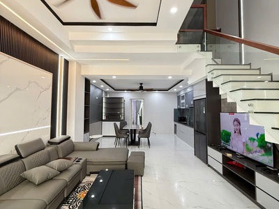 Bán siêu phẩm nhà 3 tầng đường hoà phú - khu e kim long 0