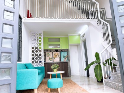 Chính chủ cho thuê MBKD mặt hồ hoàng càu 4533