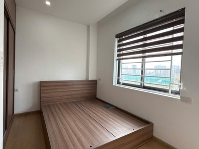 Chính chủ cho thuê MBKD mặt hồ hoàng càu 5051