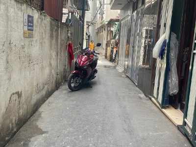 Trung tâm hà đông- gần ngã tư vạn phúc tố hữu - ô tô đỗ gần - nhà đẹp ở ngay 3