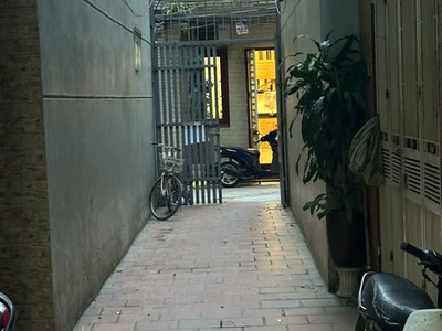 Bán nhà ngọc thụy - 5 tầng đẹp - ở ngay - oto đỗ cổng 1
