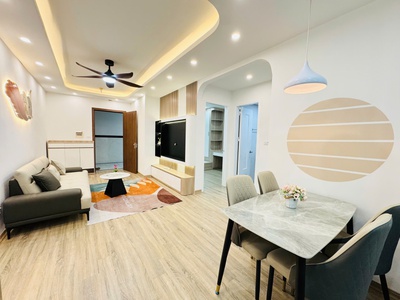 Chính chủ cho thuê MBKD mặt hồ hoàng càu 4781