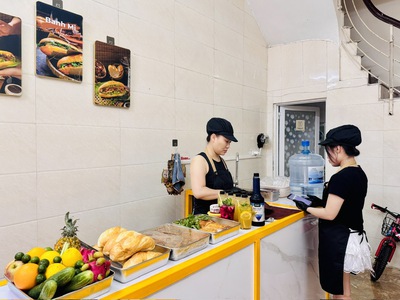 Sang nhượng tiệm cafe   bánh mì siêu xinh tại quận đống đa 3