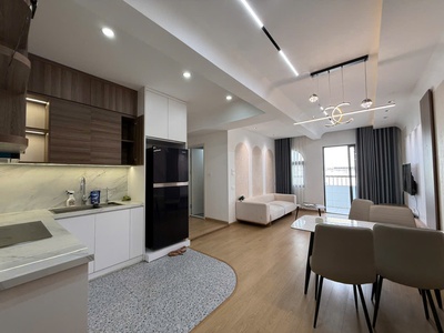 Chính chủ cho thuê MBKD mặt hồ hoàng càu 5049