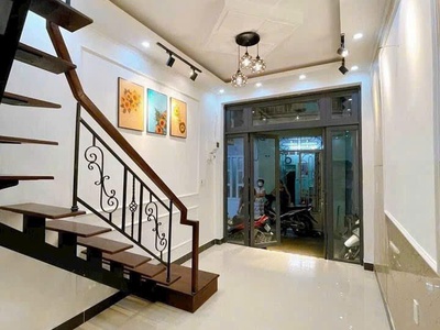 Giá thuê 5 triệu 1tháng - nhà lầu 2 mặt tiền hẻm 48 nguyễn trãi - cần thơ 2