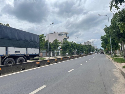 Chính chủ cho thuê MBKD mặt hồ hoàng càu 5284