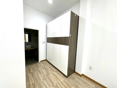 Nhà đẹp dân xây độc lập phúc lợi-long biên  35m2 x 5 tầng ,5.5 tỷ. 4