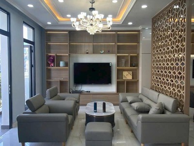 Chính chủ cho thuê MBKD mặt hồ hoàng càu 5121