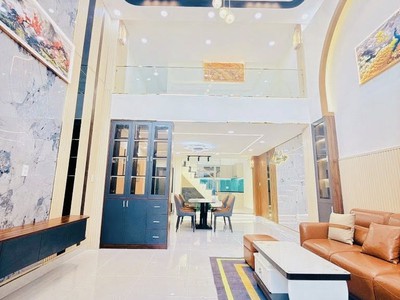 Siêu phẩm cạnh aeon - nhà mới đẹp lung linh - full nội thất - chỉ 6.x tỷ 1