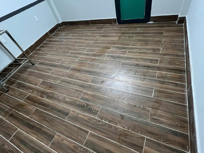 Chính chủ cho thuê MBKD mặt hồ hoàng càu 4614