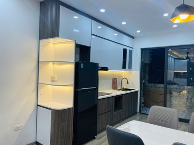 Chính chủ cho thuê MBKD mặt hồ hoàng càu 5099