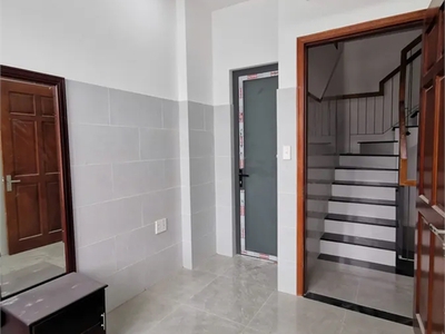 Chính chủ cho thuê MBKD mặt hồ hoàng càu 4810