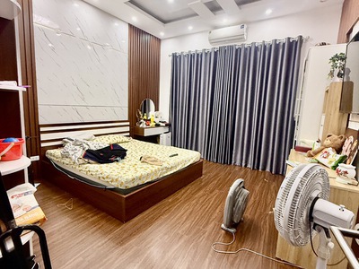 Bán nhà phố thanh nhàn, ngõ thông ra hồng mai, hàng xóm thân thiện chủ nhiệt bán 62m2 giá 10.5 tỷ 3