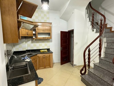 Bán nhà ngọc thụy - 5 tầng đẹp - ở ngay - oto đỗ cổng 4