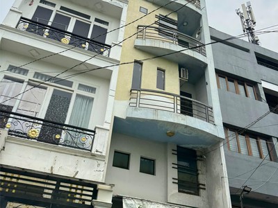 Bán nhà hxt đường cộng hòa   p4, tân bình  4,5 20  4 tầng  15,7 tỷ 0