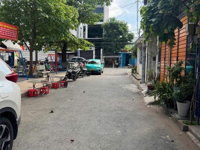Bán nhà hxt đường cộng hòa   p4, tân bình  4,5 20  4 tầng  15,7 tỷ 1