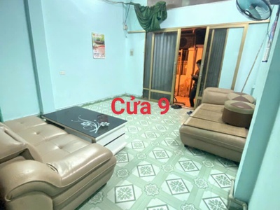 Cho thuê nhà nguyên căn ngõ 364 giải phóng, 50m2x2 tầng.2 ngủ.2 wc, 8 triệu/th 1