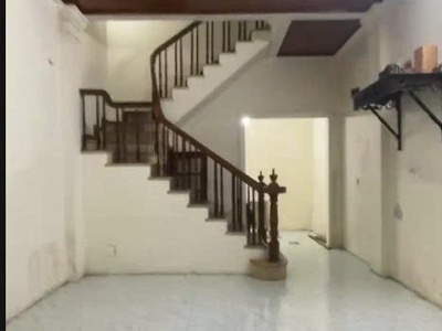 Cho thuê nhà nguyên căn ngõ 201 trường chinh, 45m2 x 3 tầng, 2ngủ, 2wc, 8 triệu/tháng 0