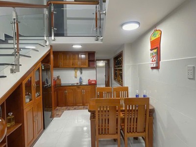 Nhà gần mt điện biên phủ, ô tô đậu 20m, 56m2, 2 tầng, hơn 3 tỷ 1