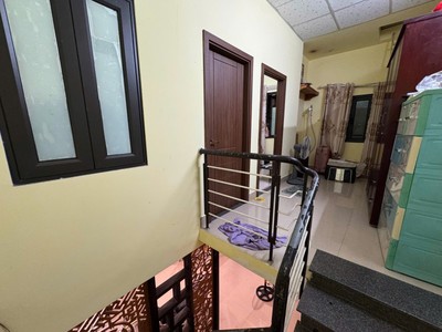 Nhà kiệt hoàng diệu thông lê đình lý, 30m2, 2 tầng 2.x tỷ 1