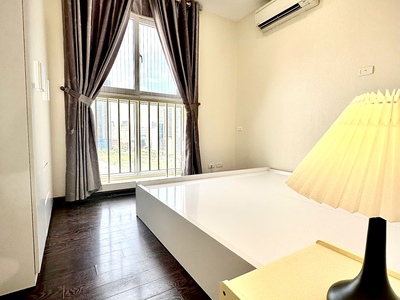Chính chủ cho thuê MBKD mặt hồ hoàng càu 4435