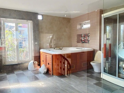 Bán nhà phố lụa - 8 tầng thang máy, kinh doanh 100m x hơn 30 tỷ. 2