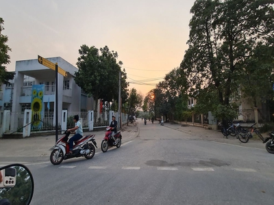 Chính chủ cho thuê MBKD mặt hồ hoàng càu 4675