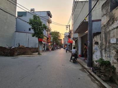 Chính chủ cho thuê MBKD mặt hồ hoàng càu 4733