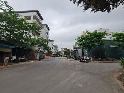 Chính chủ cho thuê MBKD mặt hồ hoàng càu 4421