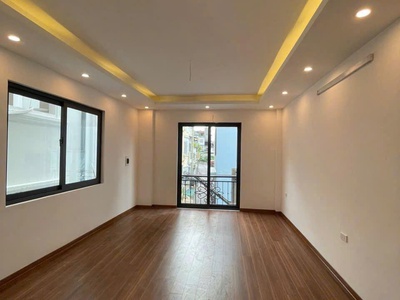 Bán gấp giá rẻ nhà mới đẹp đỗ thuận 32m, 4 tầng, mặt tiền 2m/5m 5.5 tỷ hai bà trưng. 2