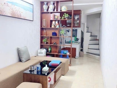 Bán gấp giá rẻ nhà mới đẹp đỗ thuận 32m, 4 tầng, mặt tiền 2m/5m 5.5 tỷ hai bà trưng. 1