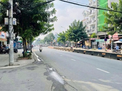 Giá tốt  bán nhà c4 cũ mt lê thị riêng, thới an, q.12   vị trí vàng kd 0