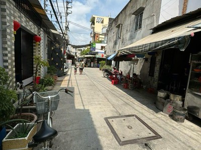 Bán nhà đẹp   thang máy   full nội thất 0
